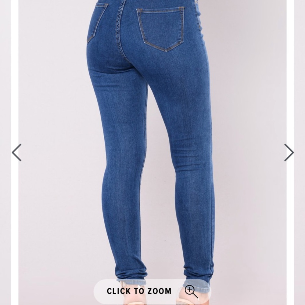 Skinny jeans